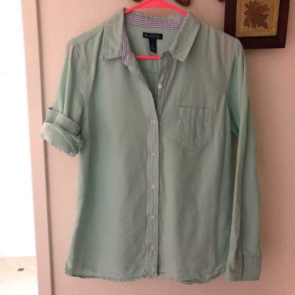 Gap boyfriend fit oxford button down - Picture 3 of 5